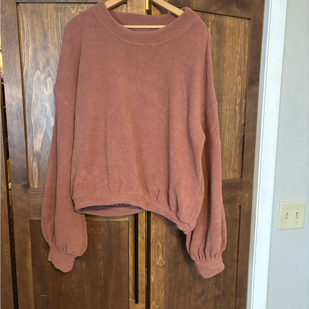 Free People Beach Happy Mauve colored pull over Sweater